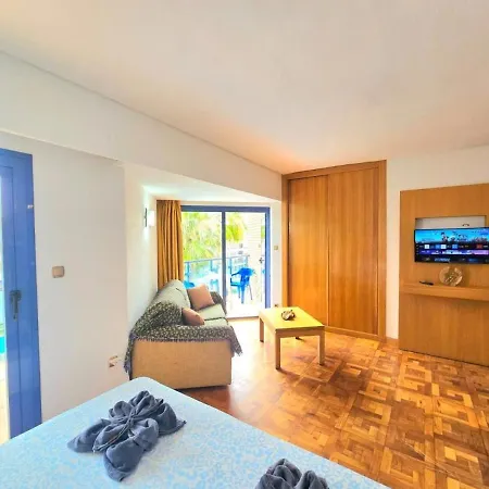Puerto Marina Studio 1 By Namaste Elite Sea & Pool Views Steps From The Beach Apartment